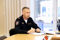 Из зала горсовета